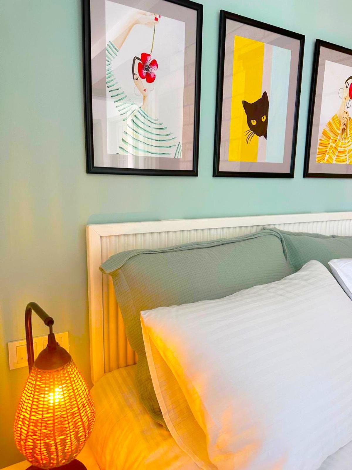 Hotel Monk Island Smirne Esterno foto