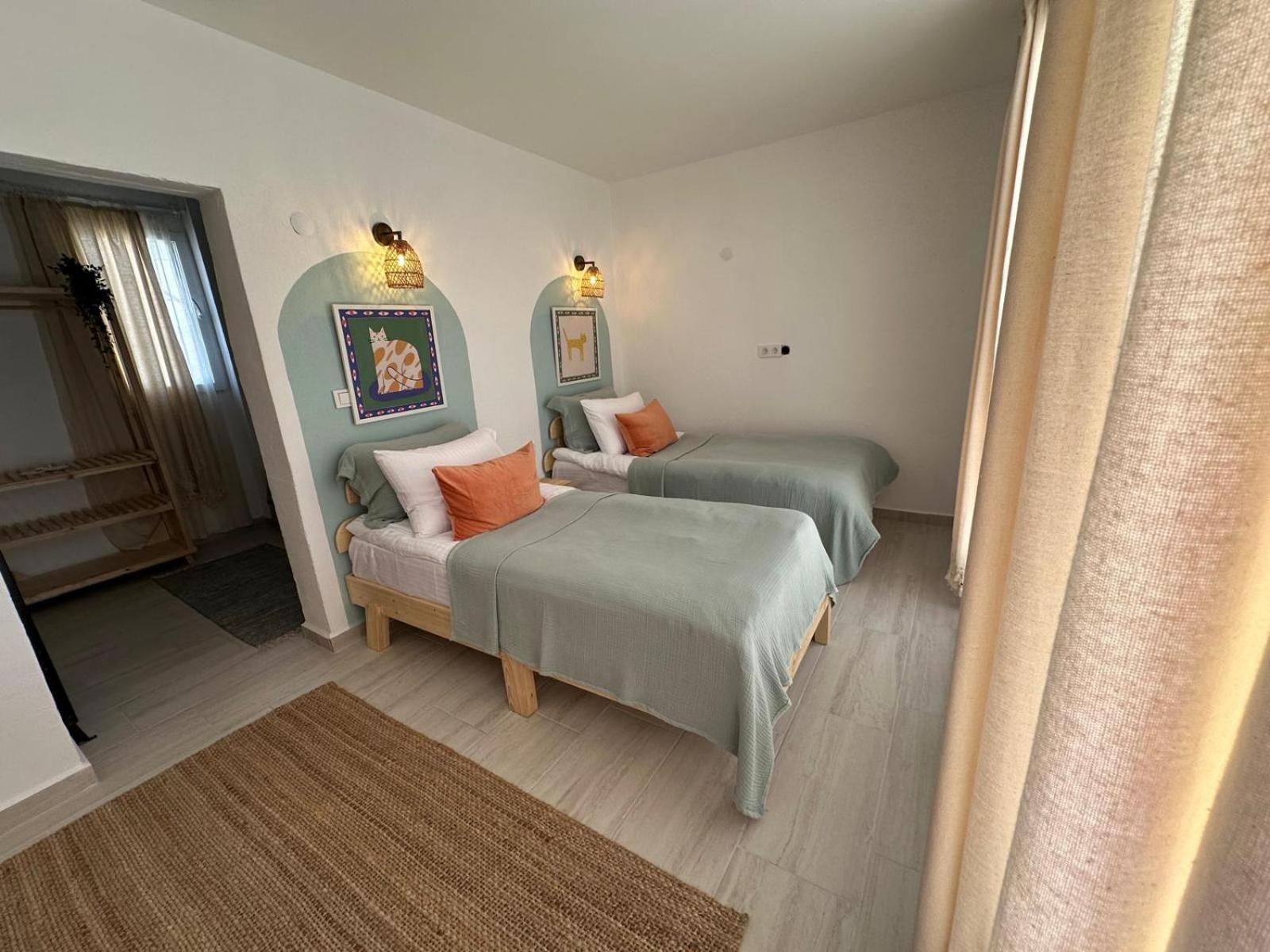 Hotel Monk Island Smirne Esterno foto