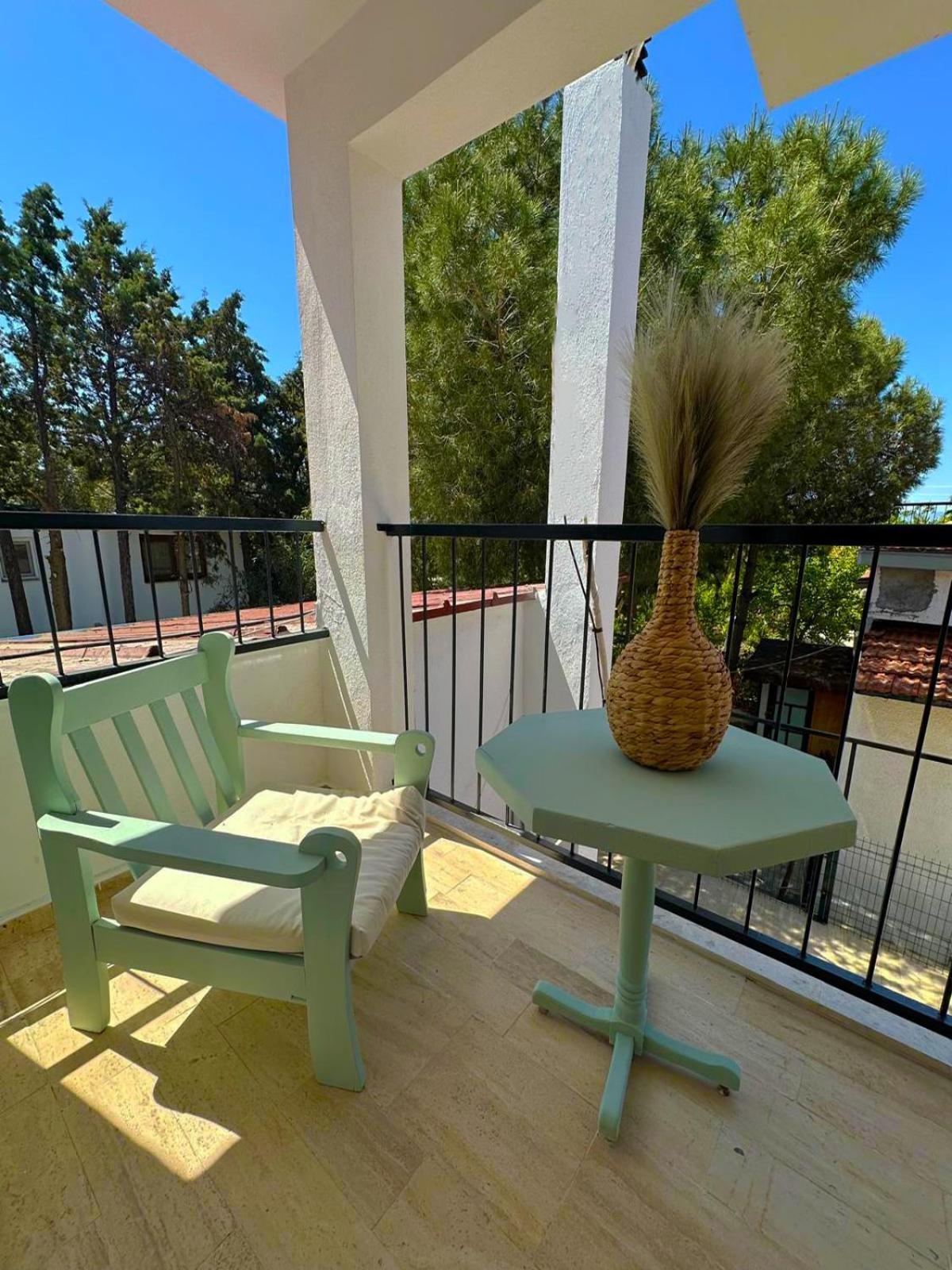 Hotel Monk Island Smirne Esterno foto