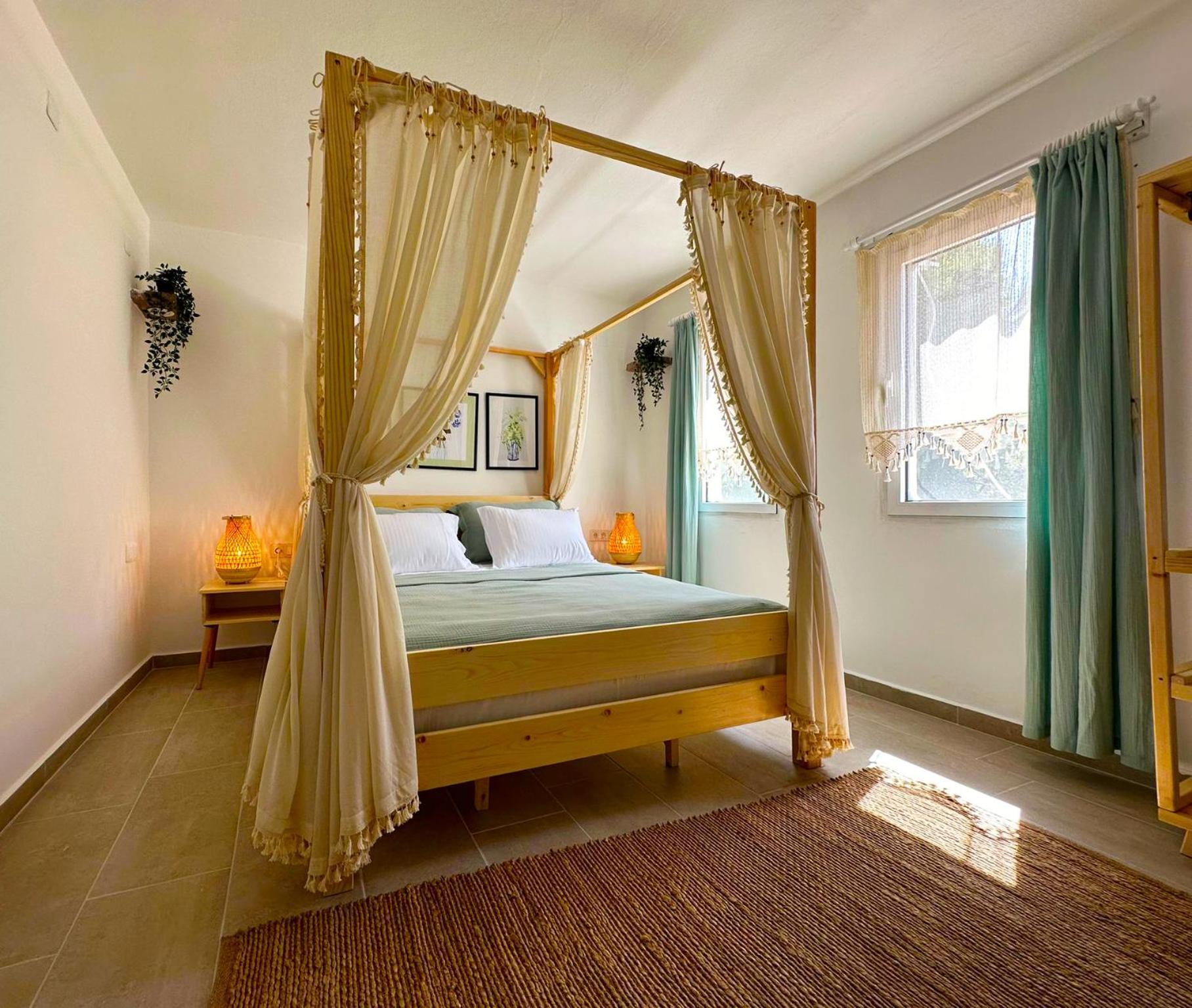 Hotel Monk Island Smirne Esterno foto